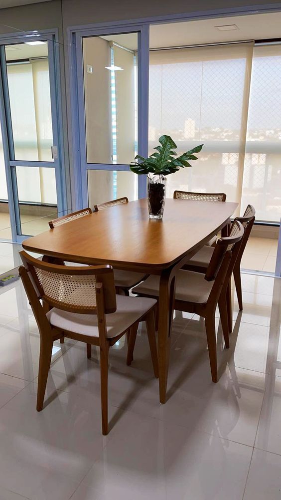 Meja Makan 6 orang minimalis modern